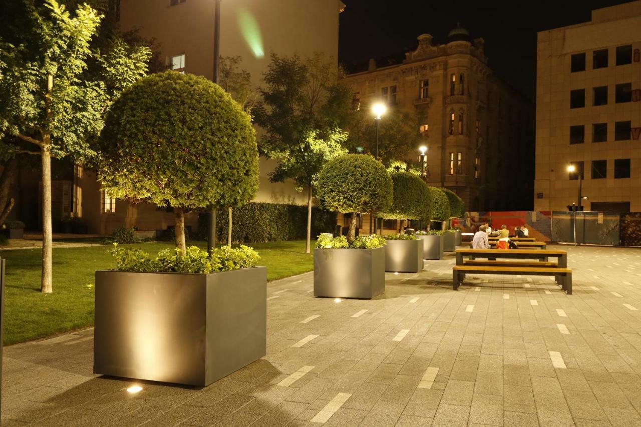 Iva City Center Belgrado Exterior foto